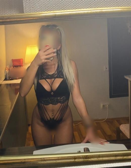 Kendinizi şımartın escort Miaa455