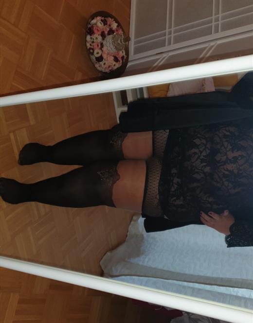 Şekilli gövde escort Rougee