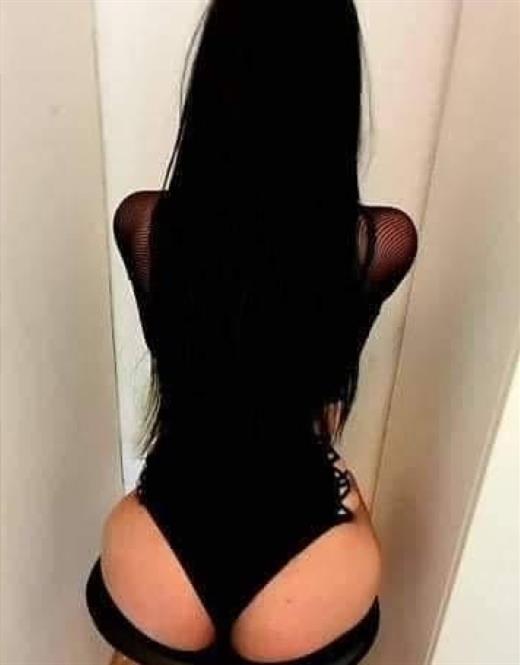 İffetsiz escort Roungthip