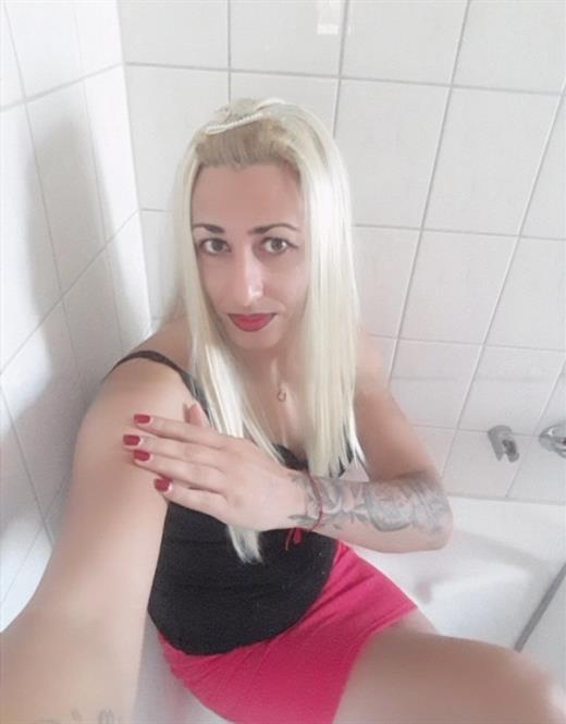 Samimi escort Taissiia