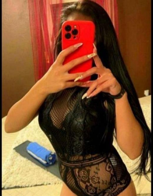 Akıllara durgunluk veren escort Traecy